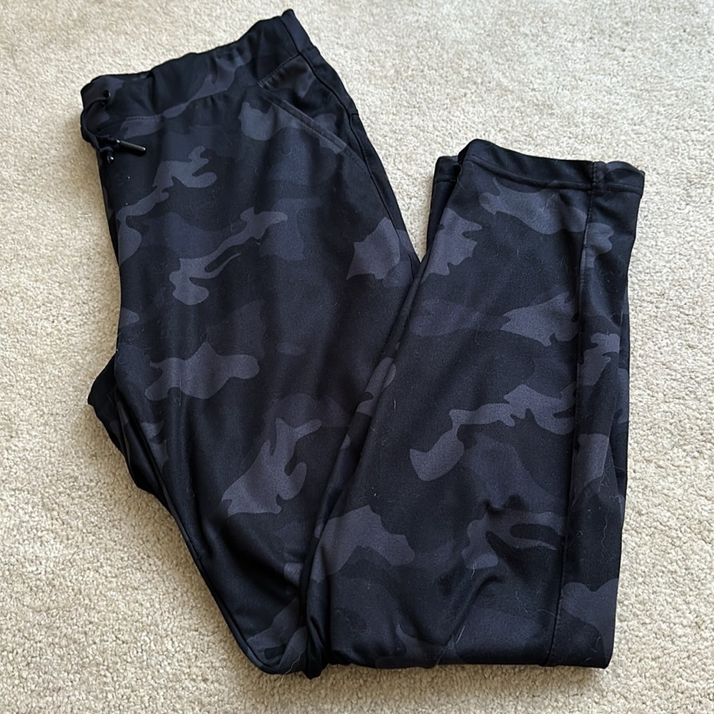 EUC Yogalicious casual pants